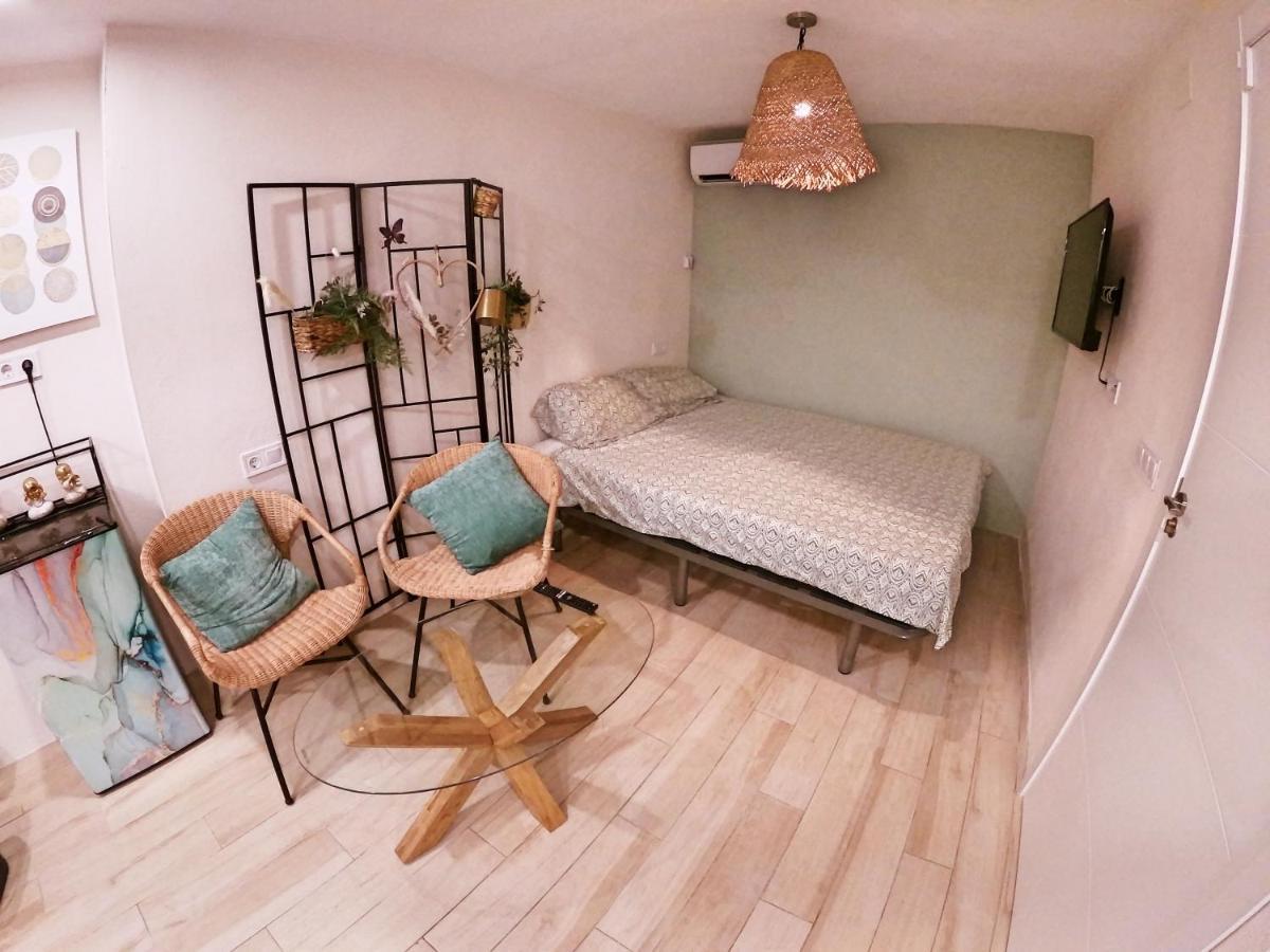 Apartment Corner *